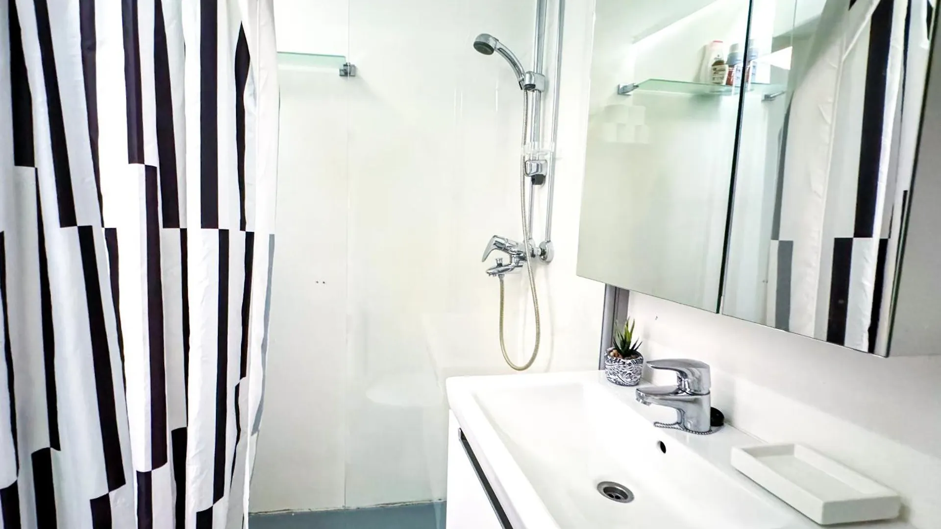 Apartment Vibrant Helsinki Stay 5 Min To Design District